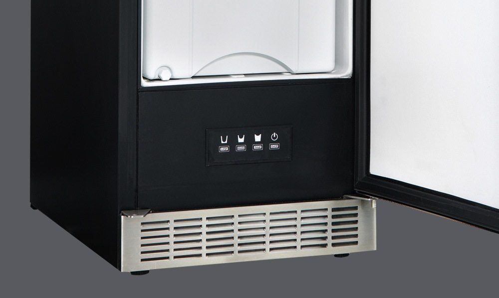 Danby Silhouette Built-In Ice Maker 15", 32 lbs of Ice